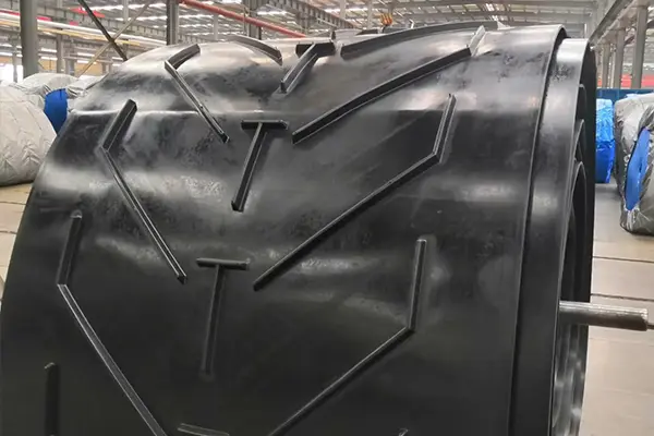 Patterned Conveyor Belt